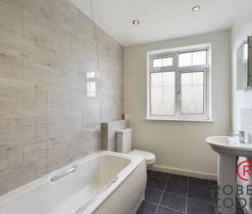 3 bedroom apartment to rent - Photo 3