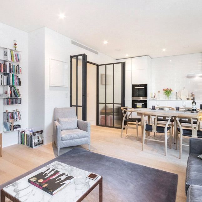 Tottenham Street, Fitzrovia, W1T - Photo 1