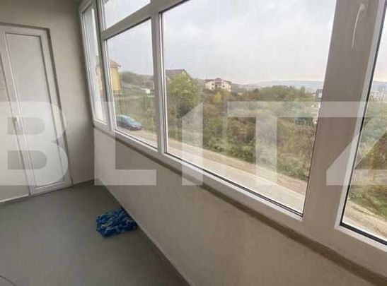 2 camere, 67 mp, imobil nou, mobilat modern, zona strazii Edgar Quinet - Photo 1