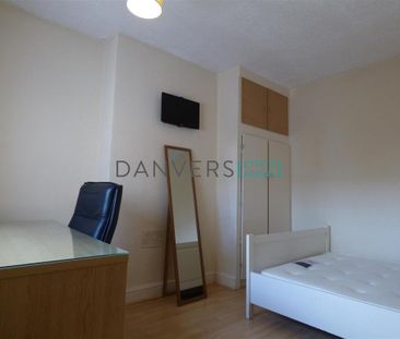 4 bedroom terraced house to rent - Photo 6