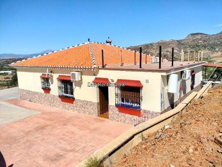 4 room luxury Villa for rent in Alora, Spain - Photo 3