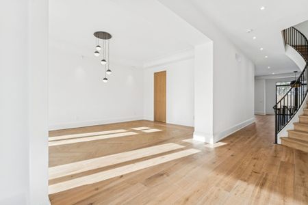 For Lease - 78 Burncrest Drive, Toronto, Ontario - Photo 3