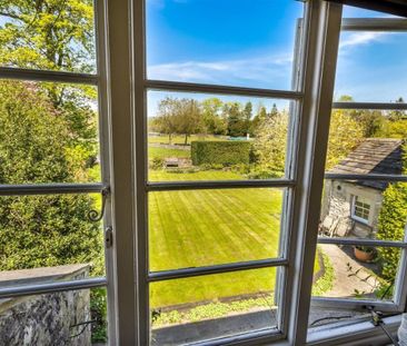 Ashford Road, Ashford-In-The-Water, Bakewell - Photo 2