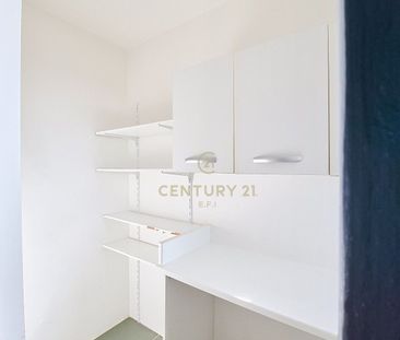 Appartement F3 À Louer 3 Pièces - 64,92 M - Photo 2