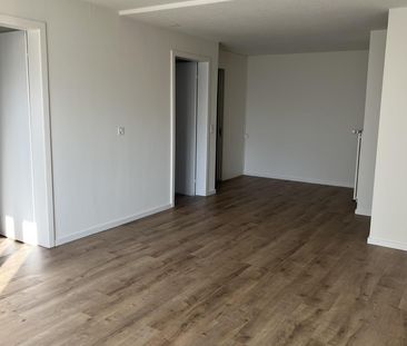 4 1/2 Zimmer Attika Wohnung im Zentrum von Goldau - Foto 2