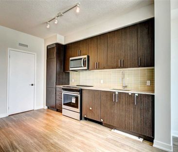 For Lease - 4085 Parkside Village Drive Unit# 2003, Mississauga, On... - Photo 2