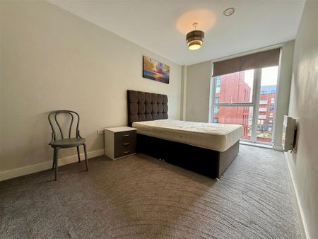 2 bedroom apartment to rent - Photo 4