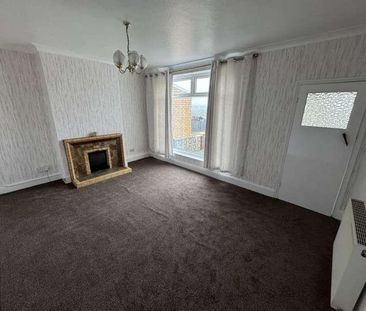Charlemont Avenue, West Bromwich, B71 - Photo 6