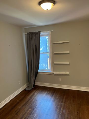 For Lease - 121 MAPLEWOOD Avenue, Toronto, Ontario - Photo 2