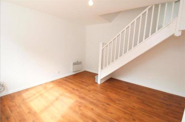 2 bedroom house to rent Mendelssohn Grove, Browns Wood, Milton Keynes, MK7 - Photo 1