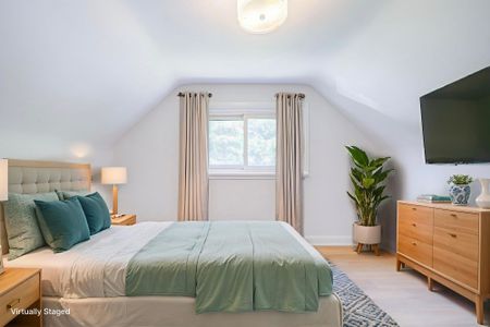 For Lease - 38 Esmond Crescent, Toronto, Ontario - Photo 2