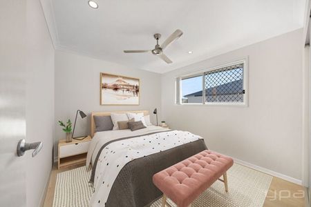 Stunning Double-Storey Home in Prime Pimpama Location! - Photo 4