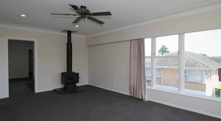 3 bedrooms in Manurewa - Photo 2
