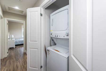 For Lease - 7 Bolan Court Unit# Main, Hamilton, Ontario - Photo 3