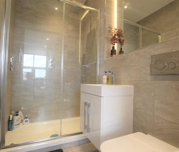 2 bedroom property to rent - Photo 1