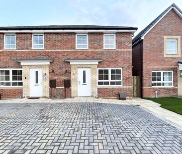 3 bedroom semi-detached house to rent - Photo 5