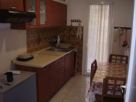 Studio/Γκαρσονιέρα για ενοικίαση Κέντρο (Χαριλάου) - Φωτογραφία 3