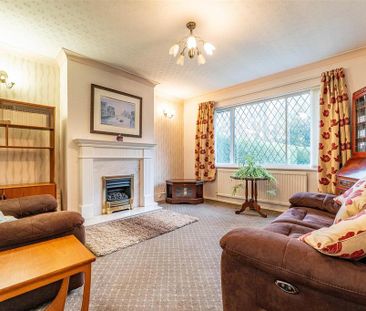 2 bedroom semi-detached bungalow to rent - Photo 2