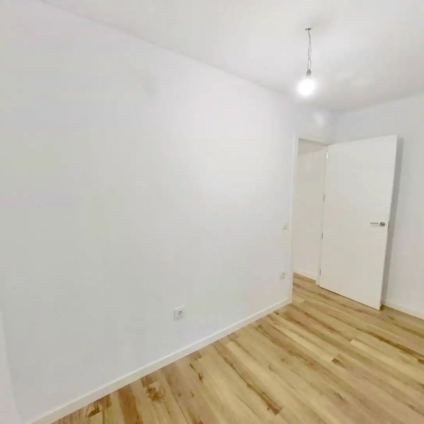Piso de alquiler en Abrantes - Photo 1