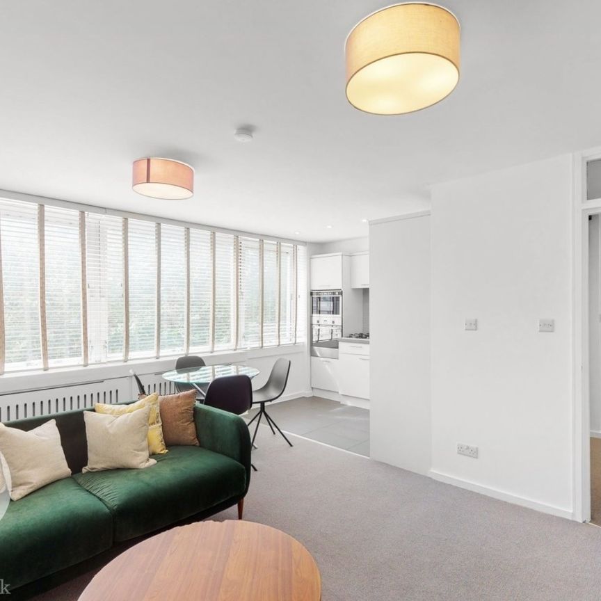 1 Bedroom Apartment, Coniston Court, Kendal Street, W2 - Photo 1