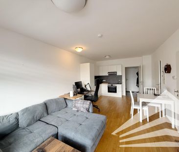 Moderne 2 Zimmer-Wohnung mit Küche und Balkon - TG-Plätze verfügbar - Photo 2