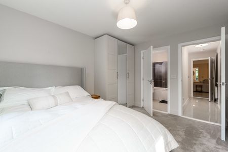 Brennanstown Square, Cabinteely, Dublin 18, D18 F903 - Photo 5