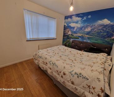 Gardeners Court, Leeds - Photo 5