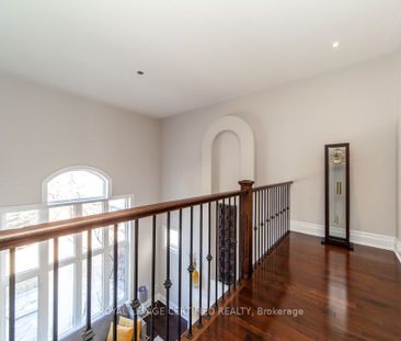 For Lease - 3420 MISTWELL Crescent, Oakville, Ontario - Photo 2