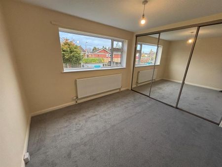 2 bedroom semi-detached bungalow to rent - Photo 4