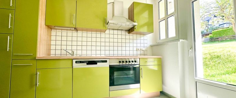 2-Raum-Wohnung mit Einbauküche und Terrasse - stilvolle Villa - Annaberg-Buchholz! - Photo 1