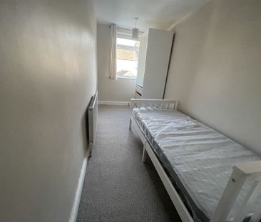 Bond Street, Stoke-on-Trent - Photo 3