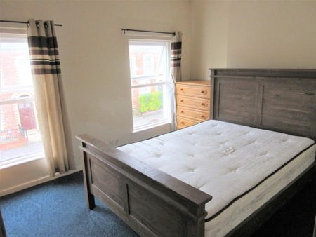 Great 2 Bedroom House, 7 Jerusalem Street, Queens University Quarter, Belfast, BT7 1QN - Photo 4