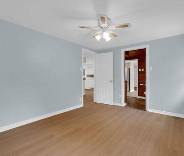 For Lease - 775 James Street, Innisfil, Ontario - Photo 2