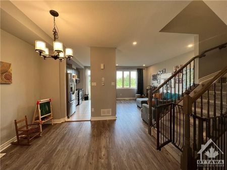 For Lease - 153 BANDELIER Way, Stittsville - Munster - Richmond, Ontario - Photo 2