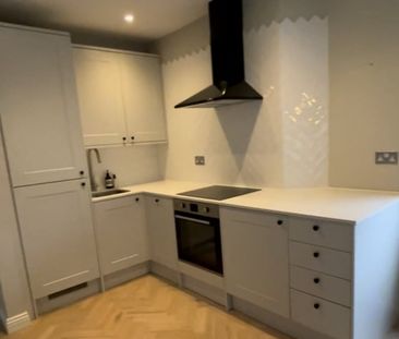 1 Bed Flat, Munster Road, SW6 - Photo 5