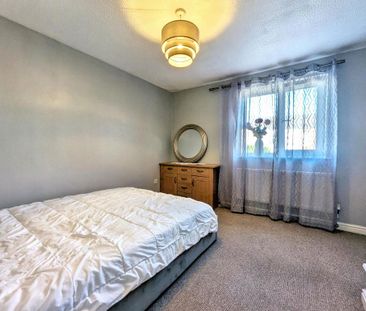 2 bedroom semi-detached house to rent - Photo 4