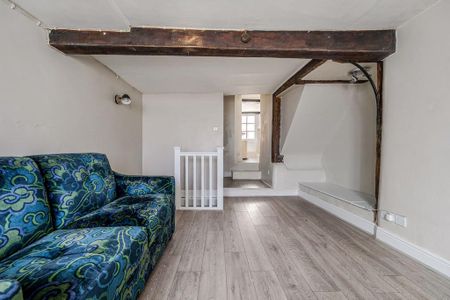 Studio to rent - Photo 5