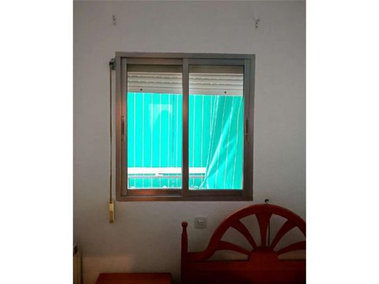 Piso de alquiler en Calle de Santa Teresa de Jesús, 19, Centro Urbano - Photo 1