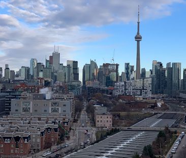 Vibe at Liberty Village Lofts , #1409 - Photo 3