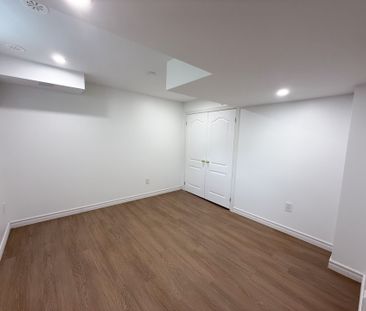 For Lease - 452 Alex Doner Drive, Newmarket, Ontario - Photo 1