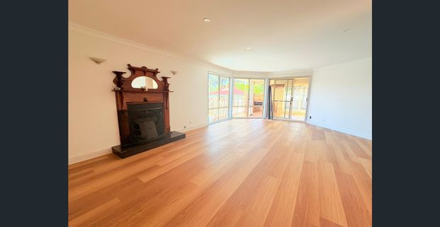 Huge Home with Swimming Pool! - Photo 1