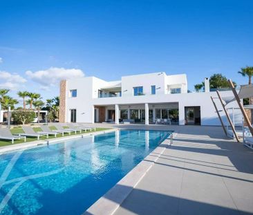 8 bedroom luxury Villa for rent in Ibiza, Balearic Islands - Photo 2