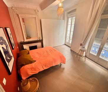 NIMES CENTRE - APPARTEMENT MEUBLE T3 DE 63M2 - Photo 5