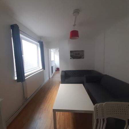 Double Room, Victoria Terrace, Brynmill *Students & Professionals* - Photo 1