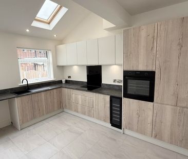 West Avenue, Rotherham, Bolton-Upon-Dearne - Photo 5