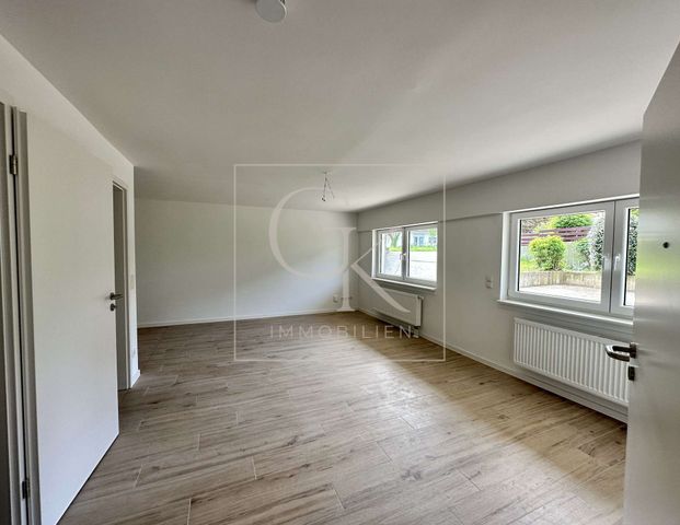 Erstbezug nach Modernisierung: Souterrain-Wohnung (1 ZKB) mit Stellplatz - Photo 1