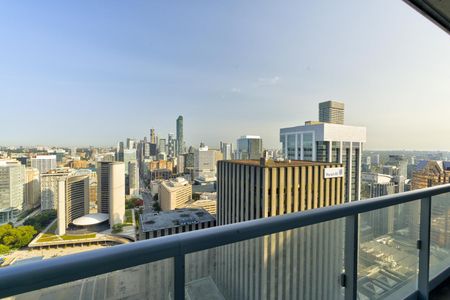 For Lease - 70 Temperance Street Unit# 4201, Toronto, Ontario - Photo 4