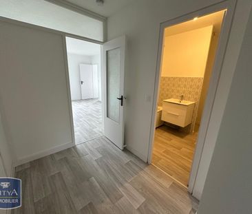 Location Appartement 2 pièces 49m² CHATEAUROUX 36000 - Photo 5