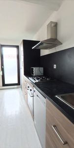 Location Appartement 1 pièce 36m² - Photo 3