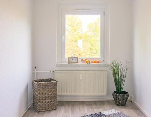 3-Raum-Wohnung mit Balkon nahe Schlossteich - Foto 1